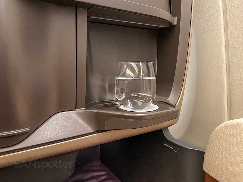 Singapore Airlines A350 Business Class drinks