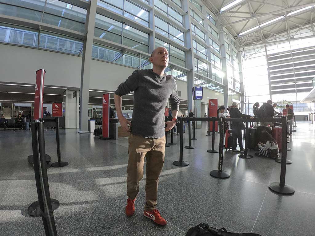 sanspotter QANTAS check in SFO