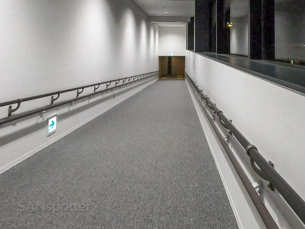 NRT gate 83 jet bridge