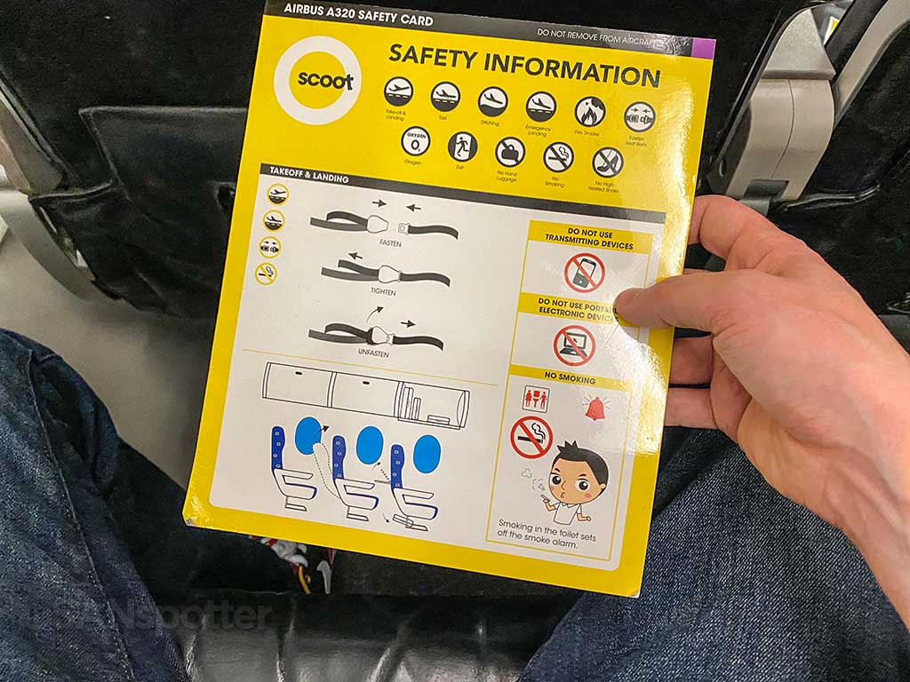 Scoot Airlines A320 safety card