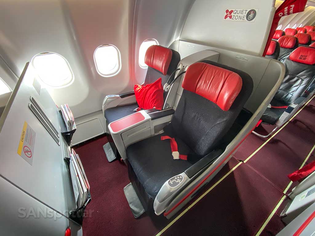 AirAsia X Premium Flatbed seats