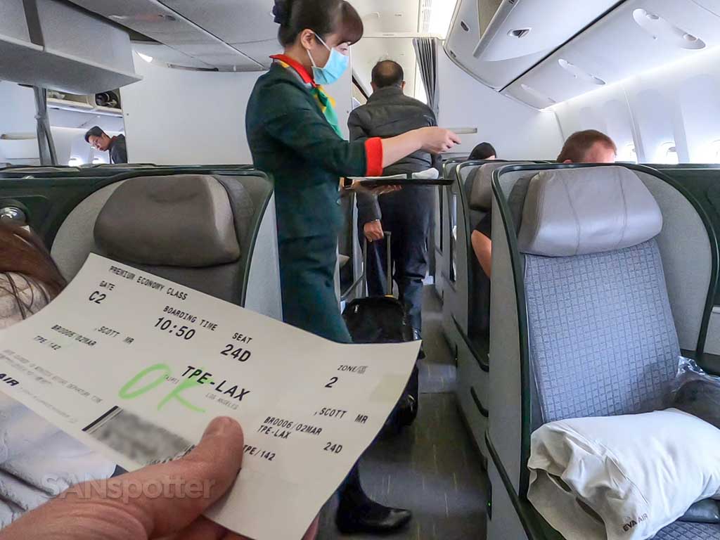 EVA Air 777-300 business class