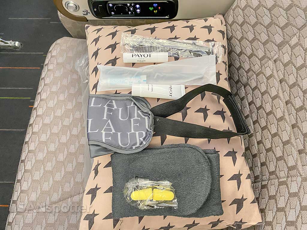 EVA Air Premium Economy amenity kit contents