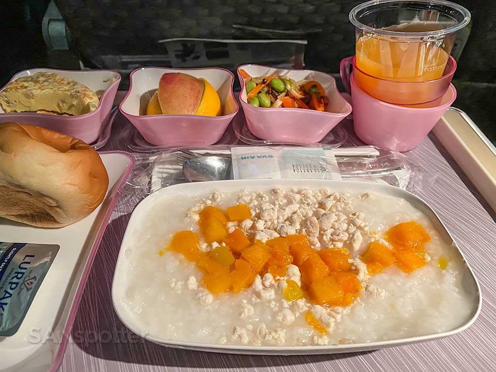 EVA Air Premium Economy breakfast