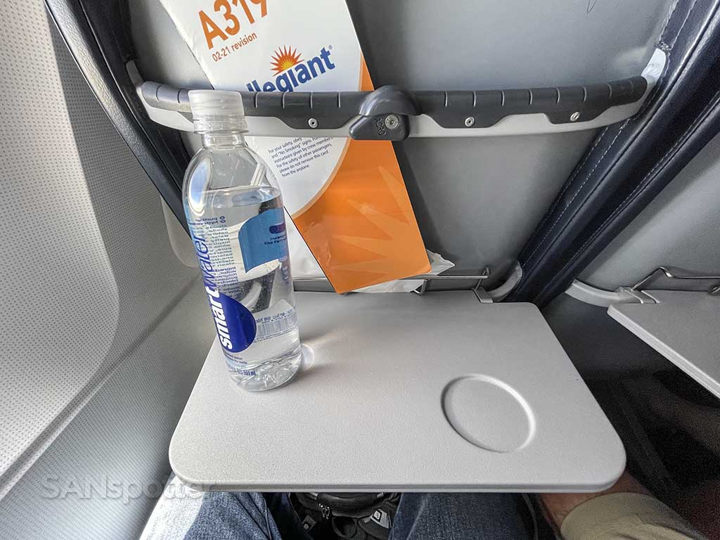 Allegiant Air tray table