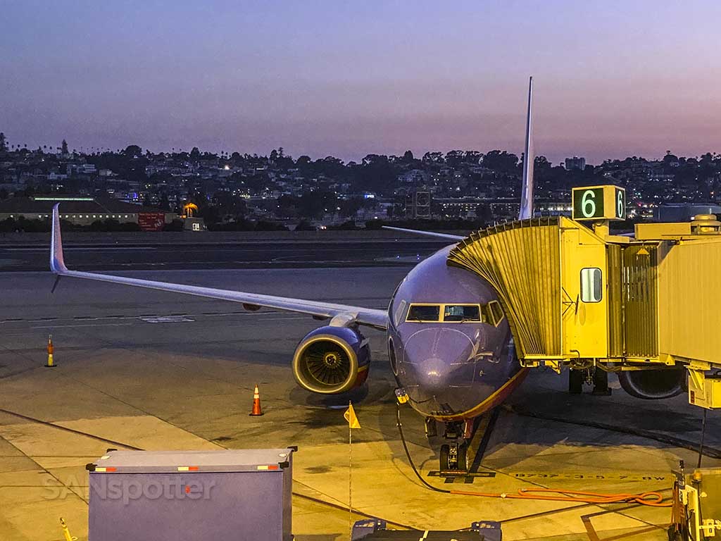 Southwest 737 at SAN