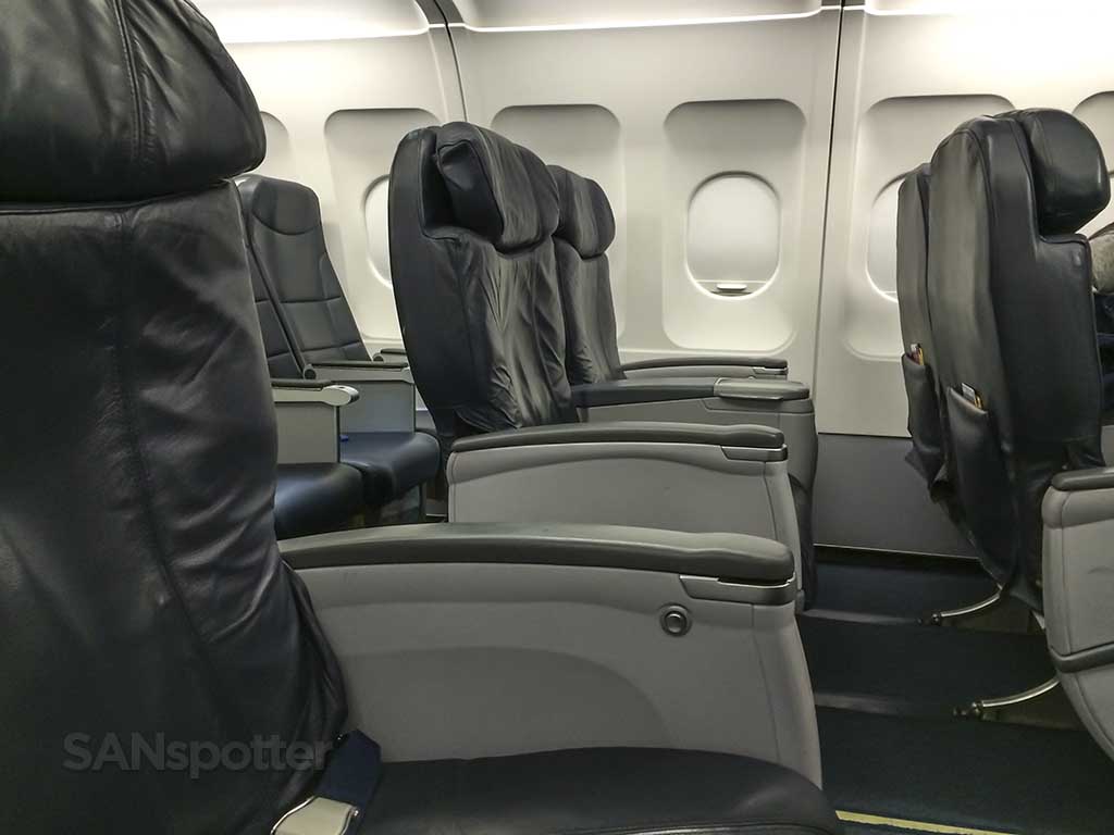 spirit airlines big front seats