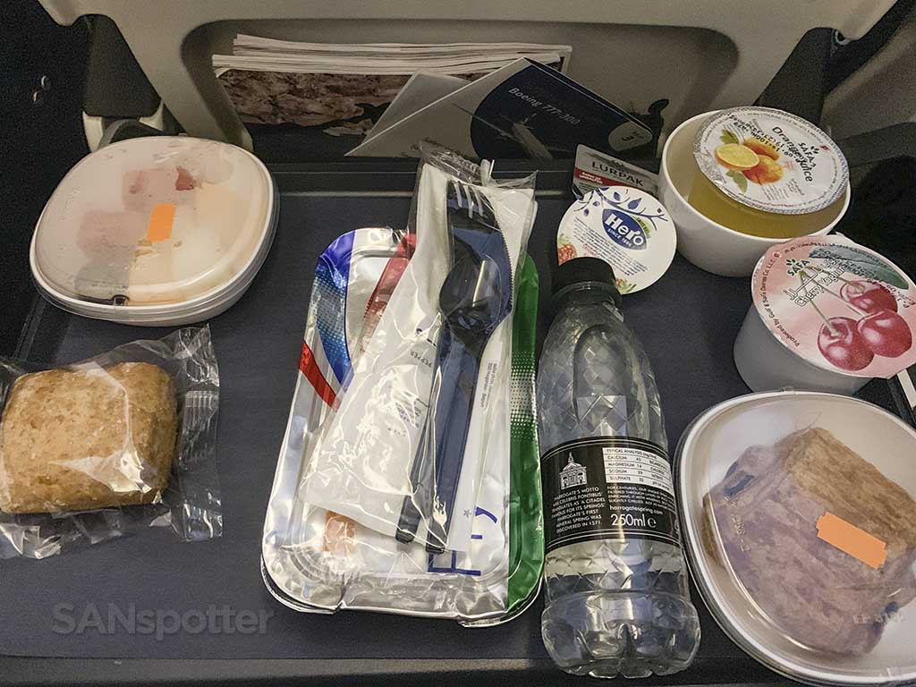 British Airways long haul economy class breakfast