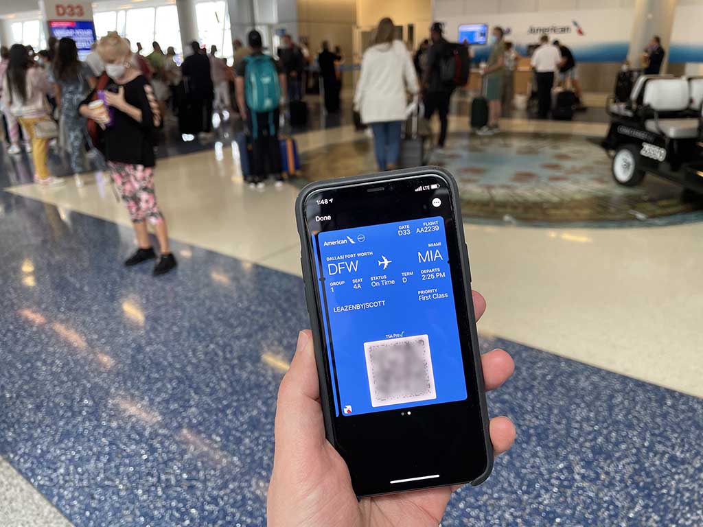 American Airlines mobile boarding pass iPhone 11