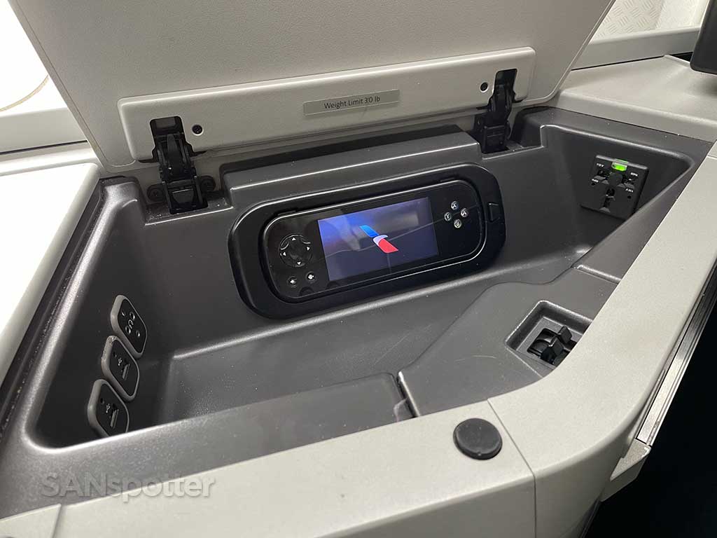 American Airlines 777-200 business class seat storage