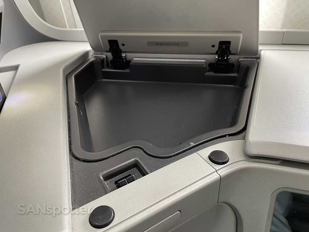 American Airlines 777 business class seat storage