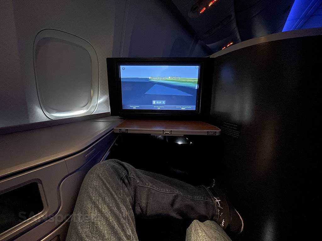 American Airlines 777-200 business class seat comfort