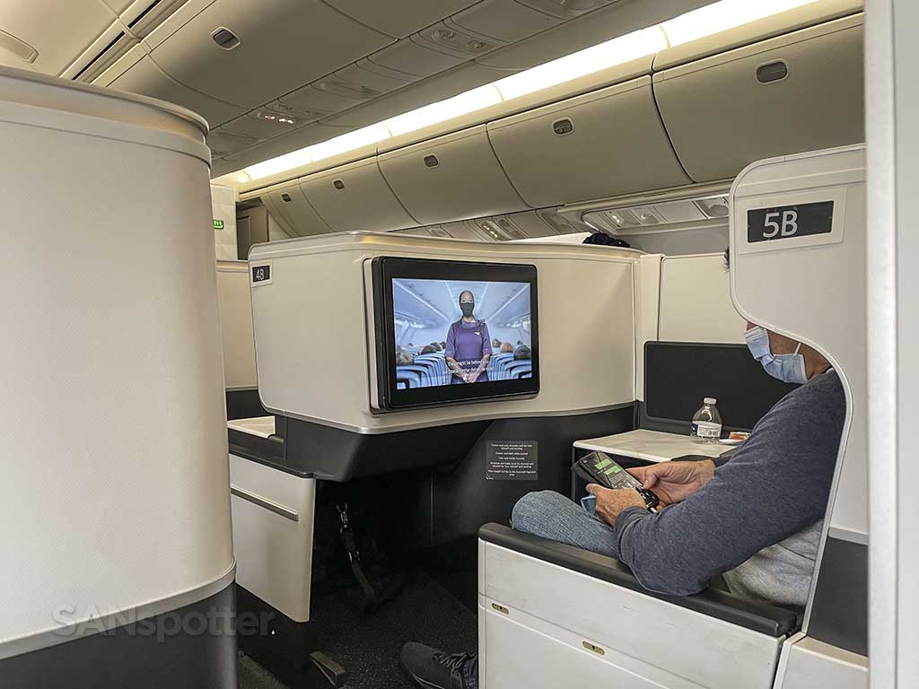 Delta one business class