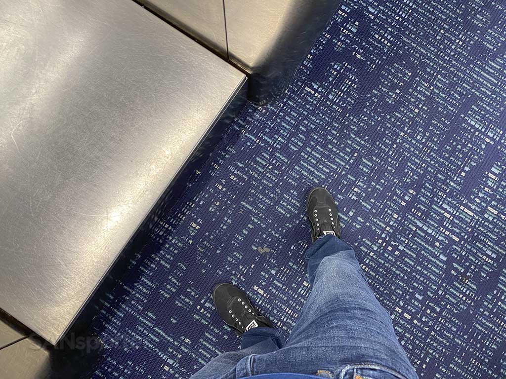 SANspotter shoes Tampa airport