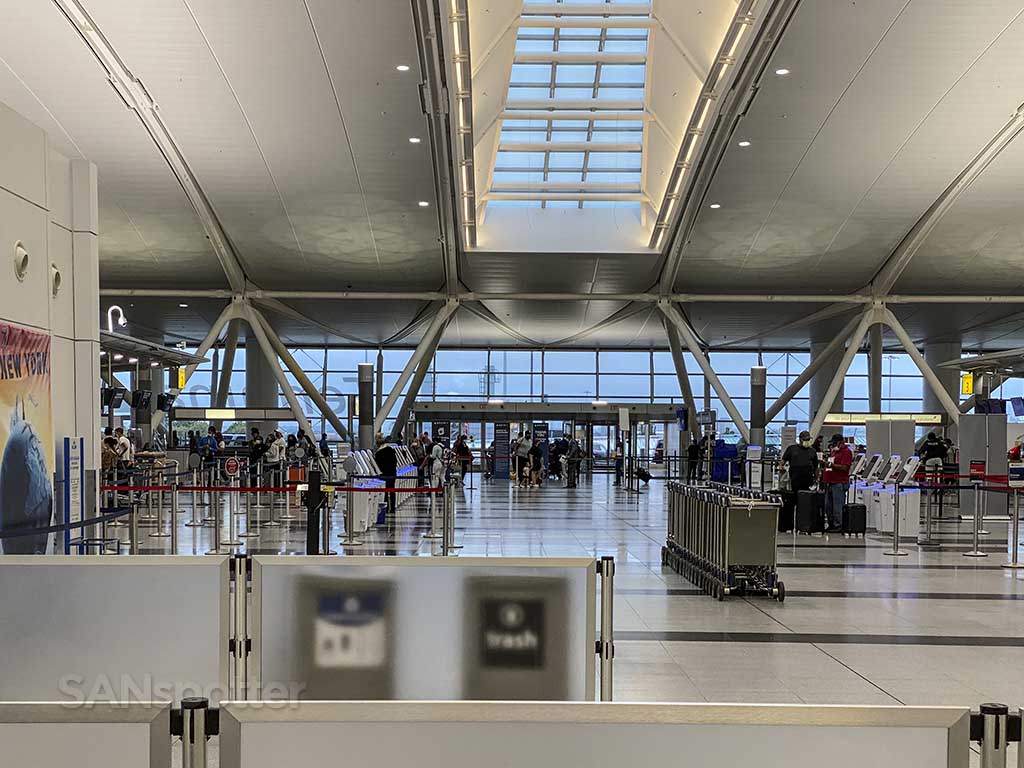 Delta air lines check in terminal 4 departures hall JFK
