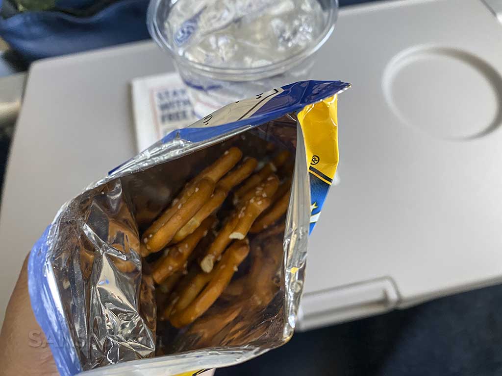 Delta air lines pretzels