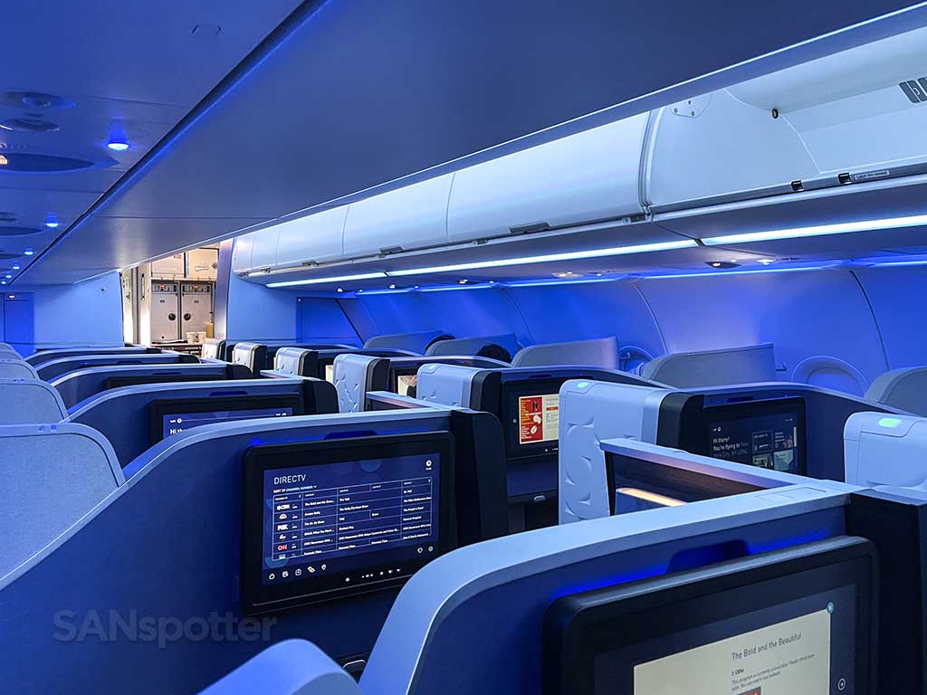 Jetblue mint suites cabin