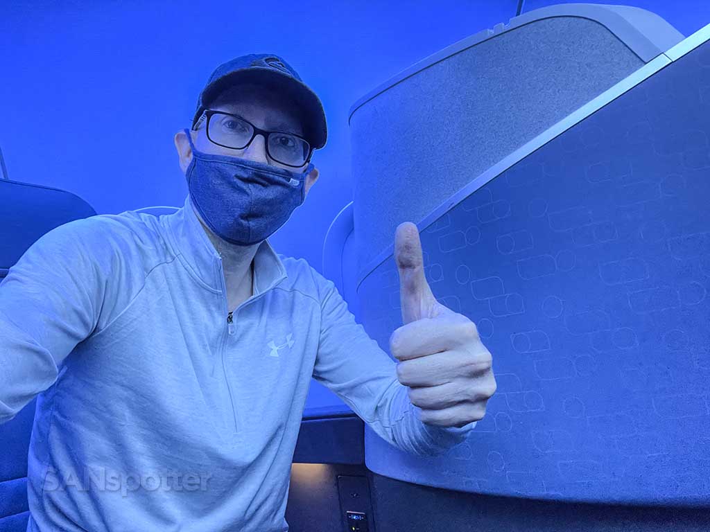 SANspotter thumbs up jetblue mint suites