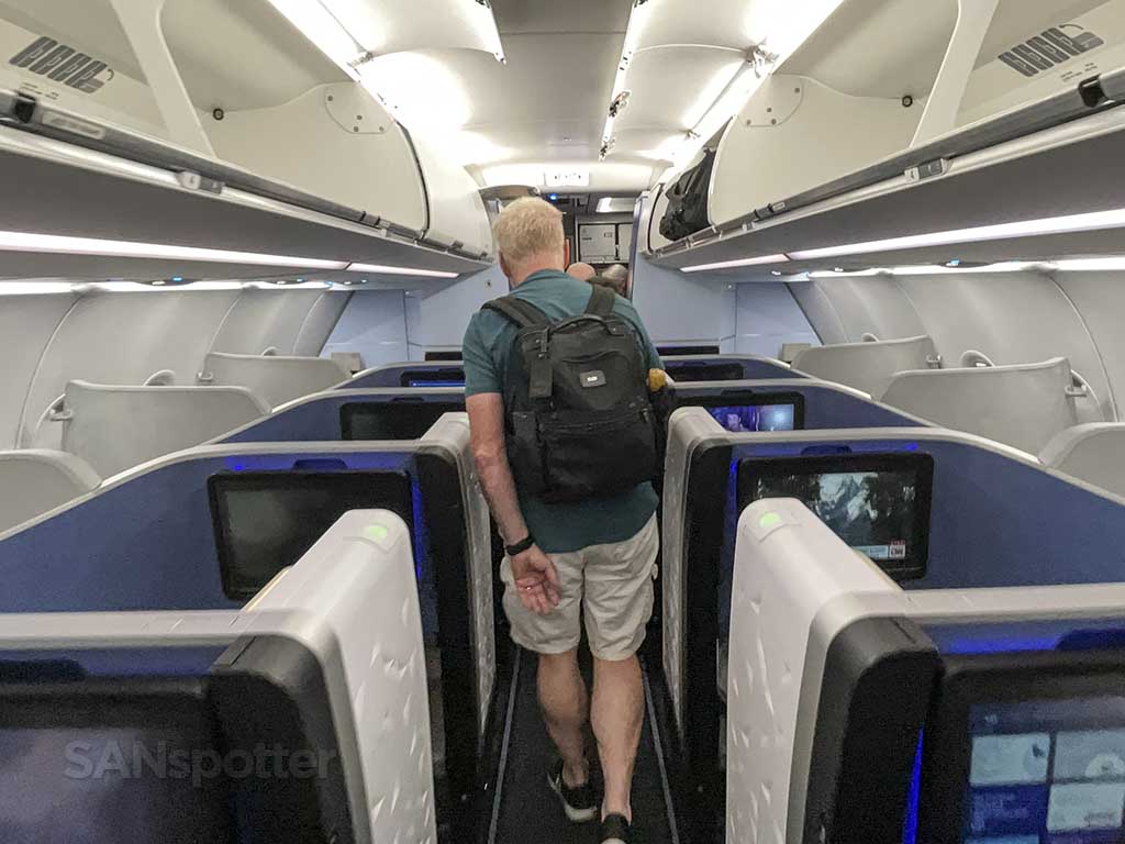Jetblue mint suites interior