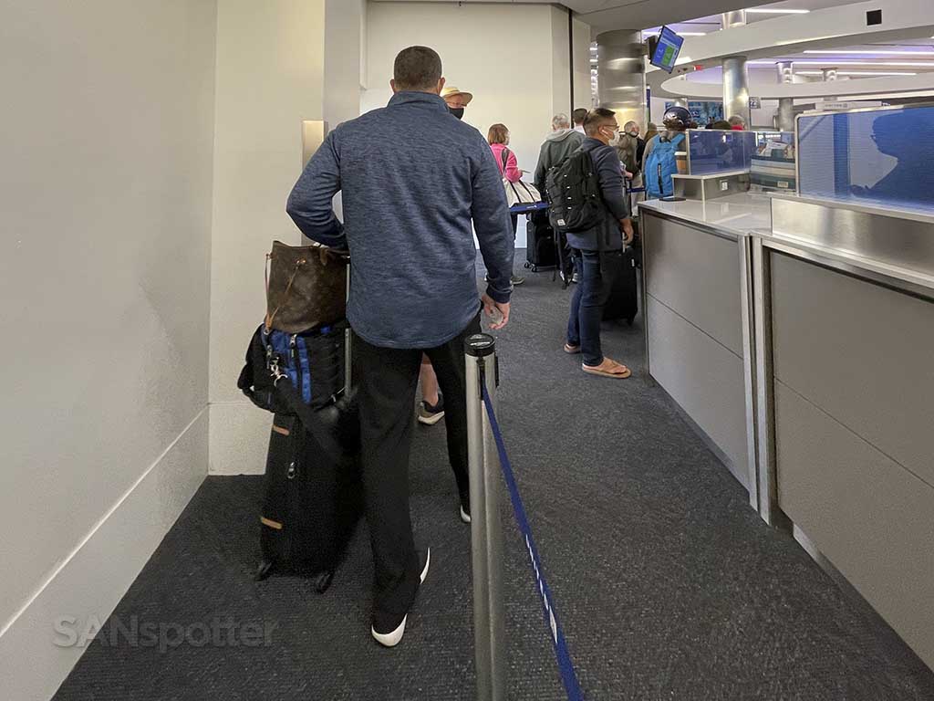 United airlines boarding process