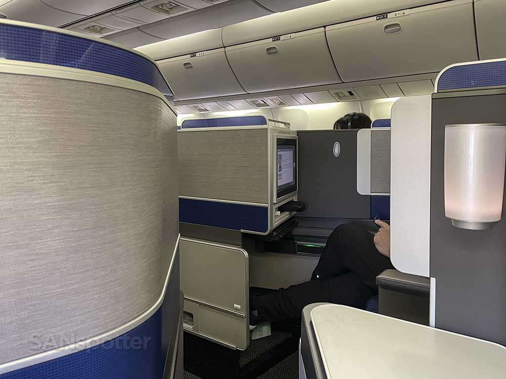 United Polaris seat privacy