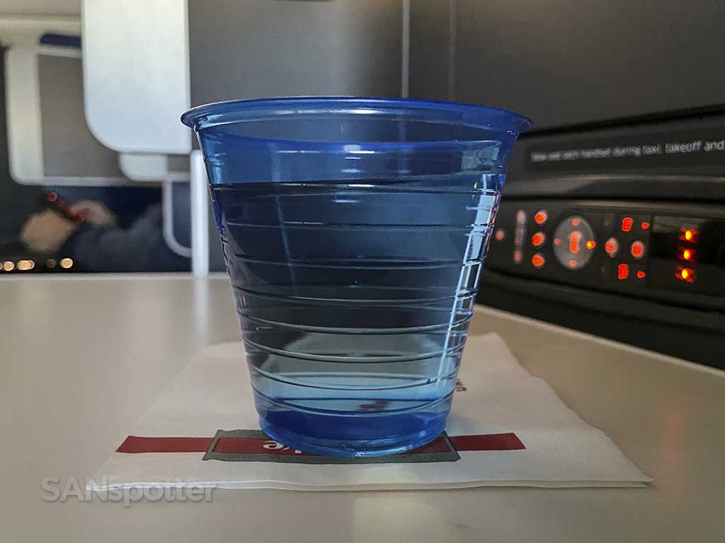 United Polaris business class drinks