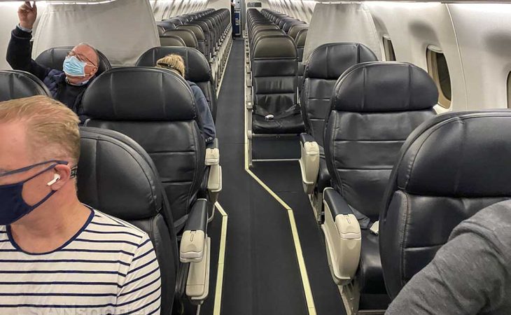 Alaska Airlines e175 first class cabin