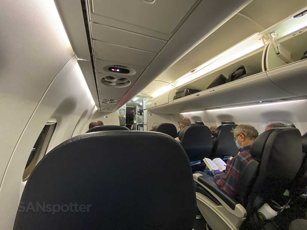 Alaska Airlines embraer 175 first class interior 