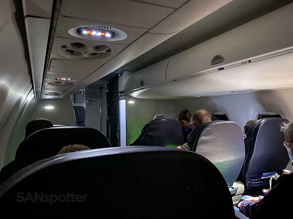 Alaska Airlines E175 first class review (decent, but not great