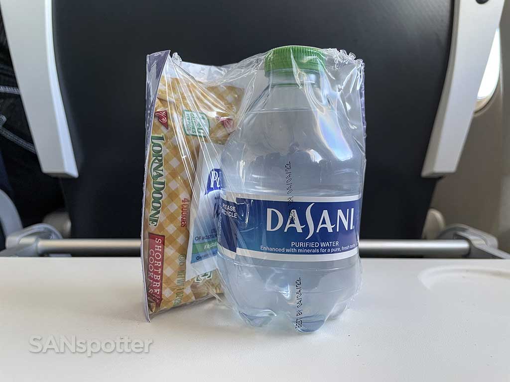 Avelo airlines food
