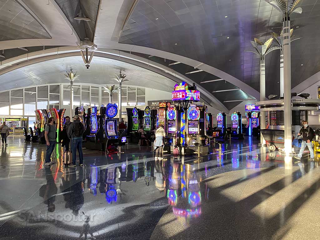 Las Vegas airport gaming machines