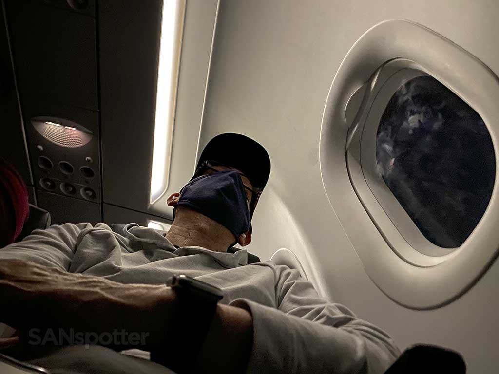 Sleeping on spirit airlines