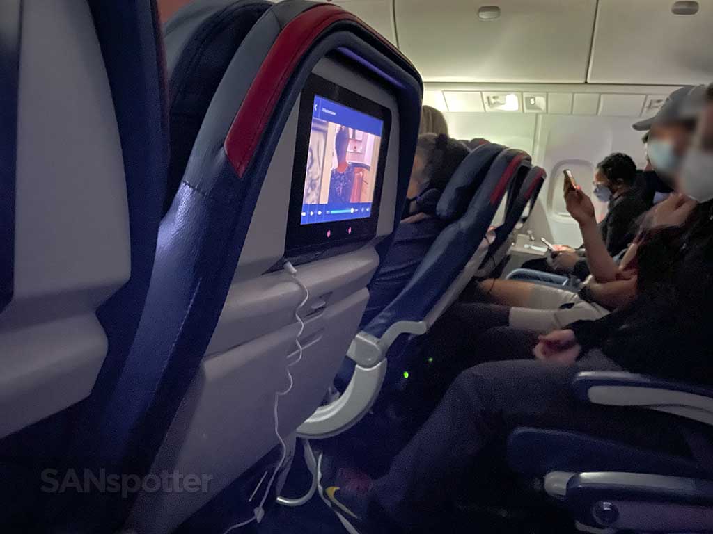 Delta 767-300 comfort plus seat recline
