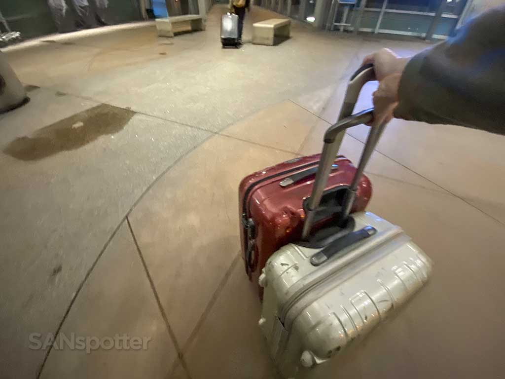 SANspotter with suitcases
