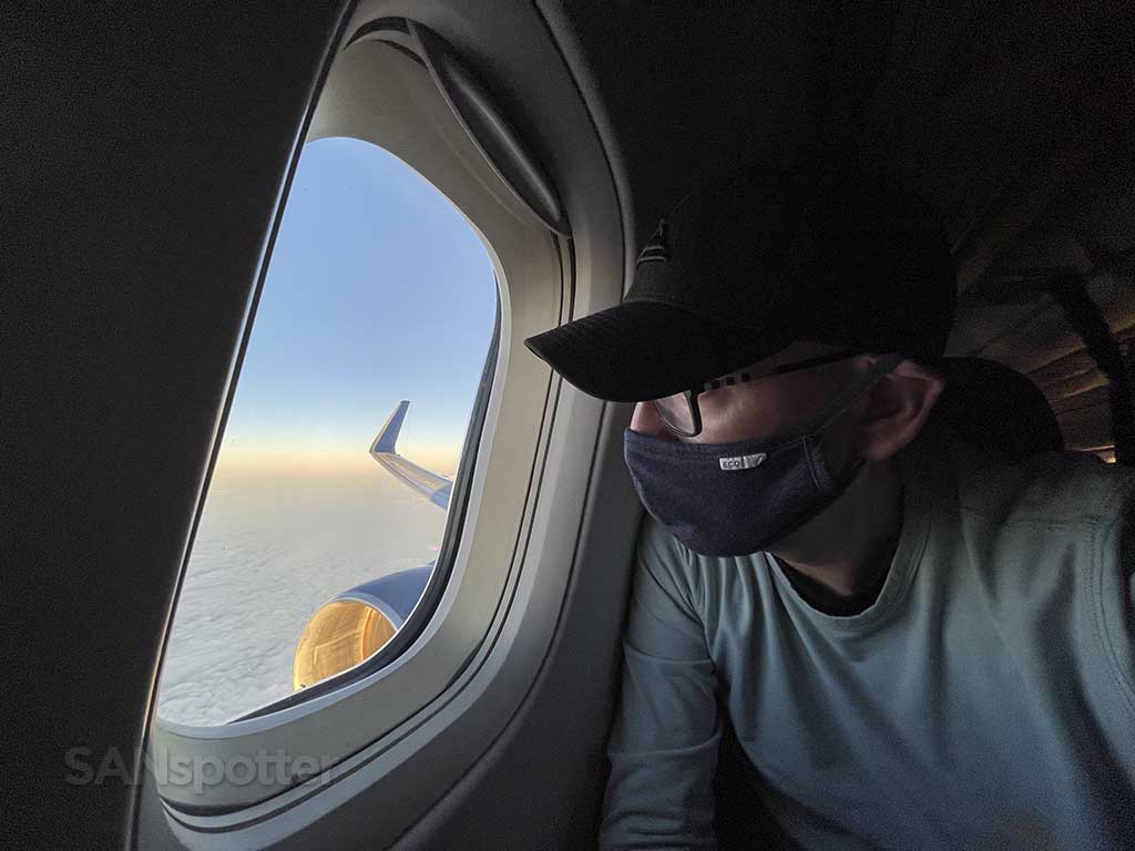 SANspotter looking out delta 767-300 window