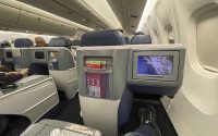 Delta 767-300 first class review: old seats, bad food, friendly service