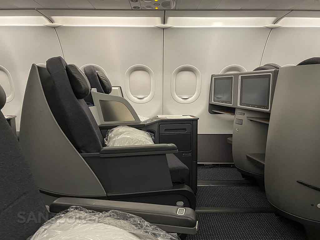 American Airlines a321t business class 