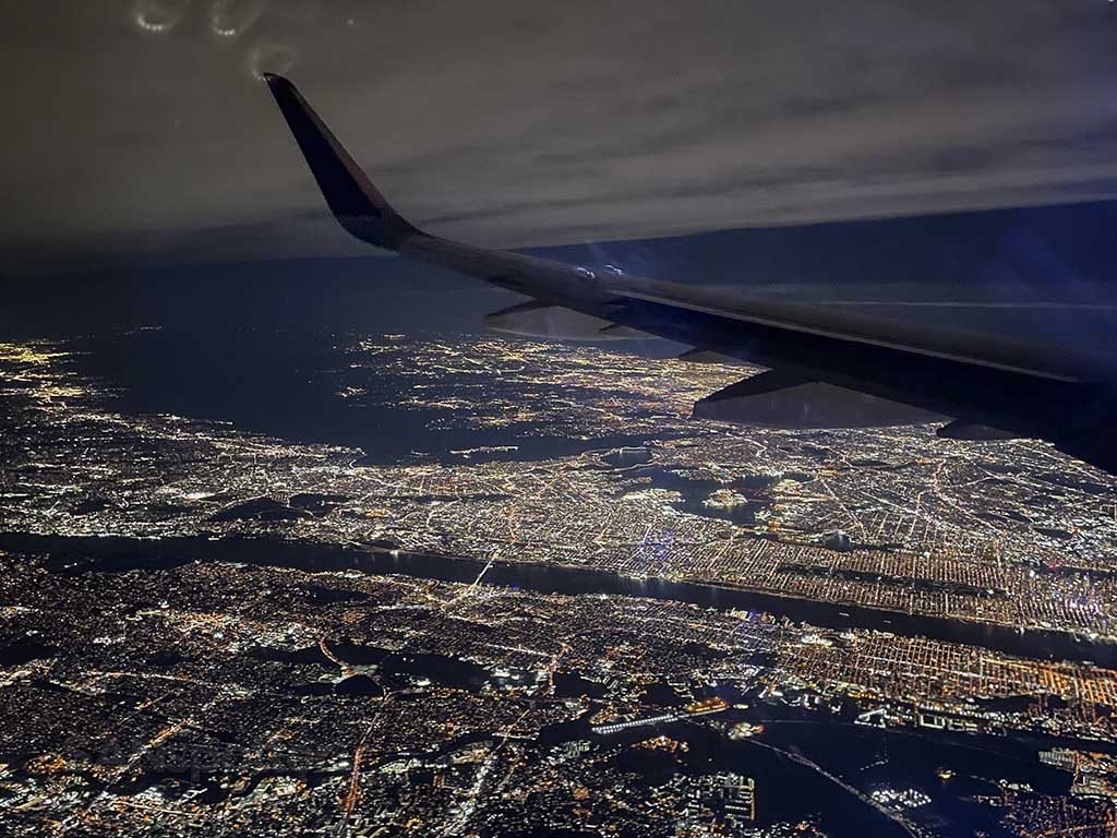 Flying over Manhattan 