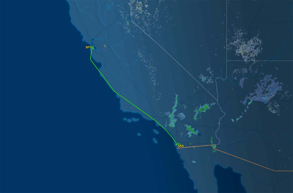 ua353 flight track