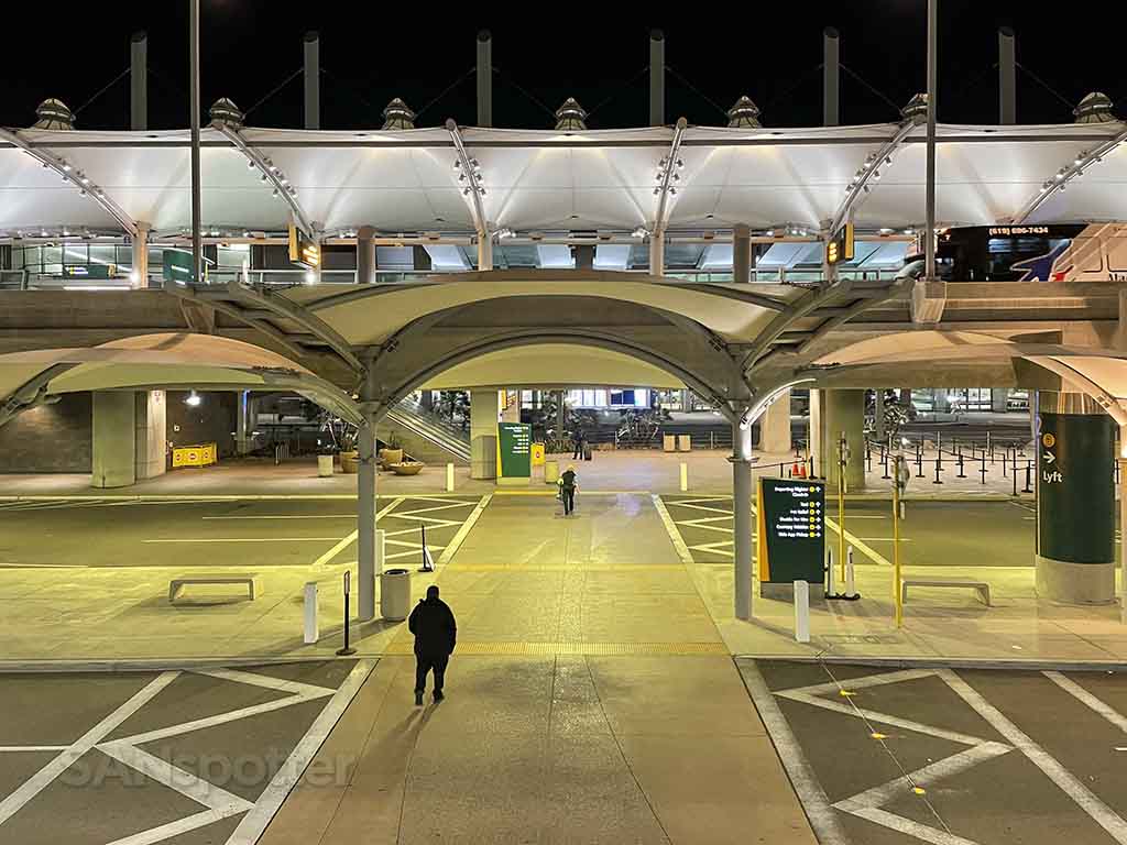 San Diego airport terminal 2 west arrivals level