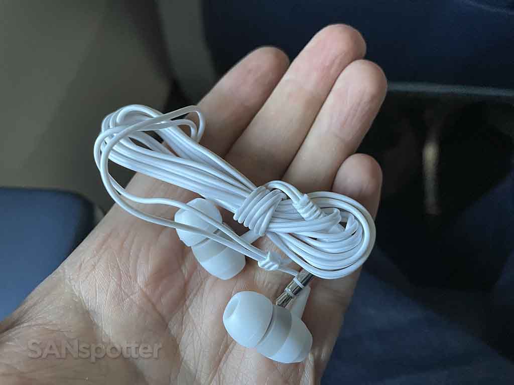 Delta air lines white ear buds
