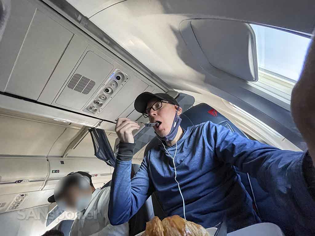 SANspotter delta first class food