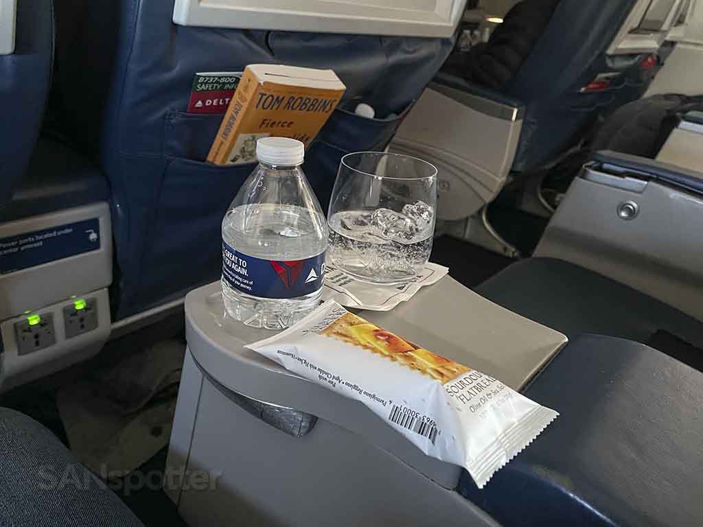Delta domestic first class snacks and drinks