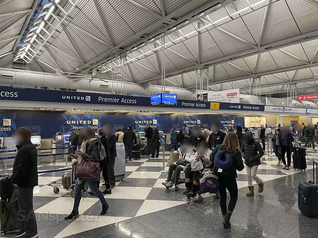 United premier check in area ORD