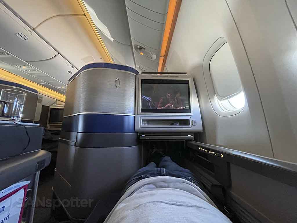United 777-300er narrow lie flat business class seat 