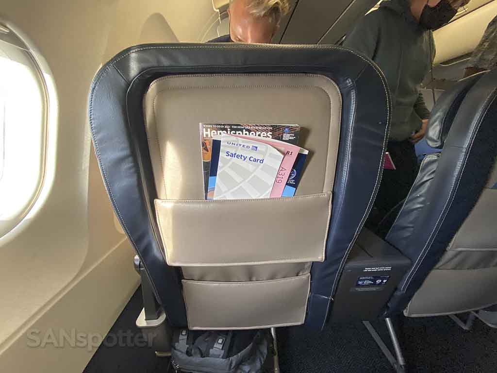 United a319 first class seat back no video screens