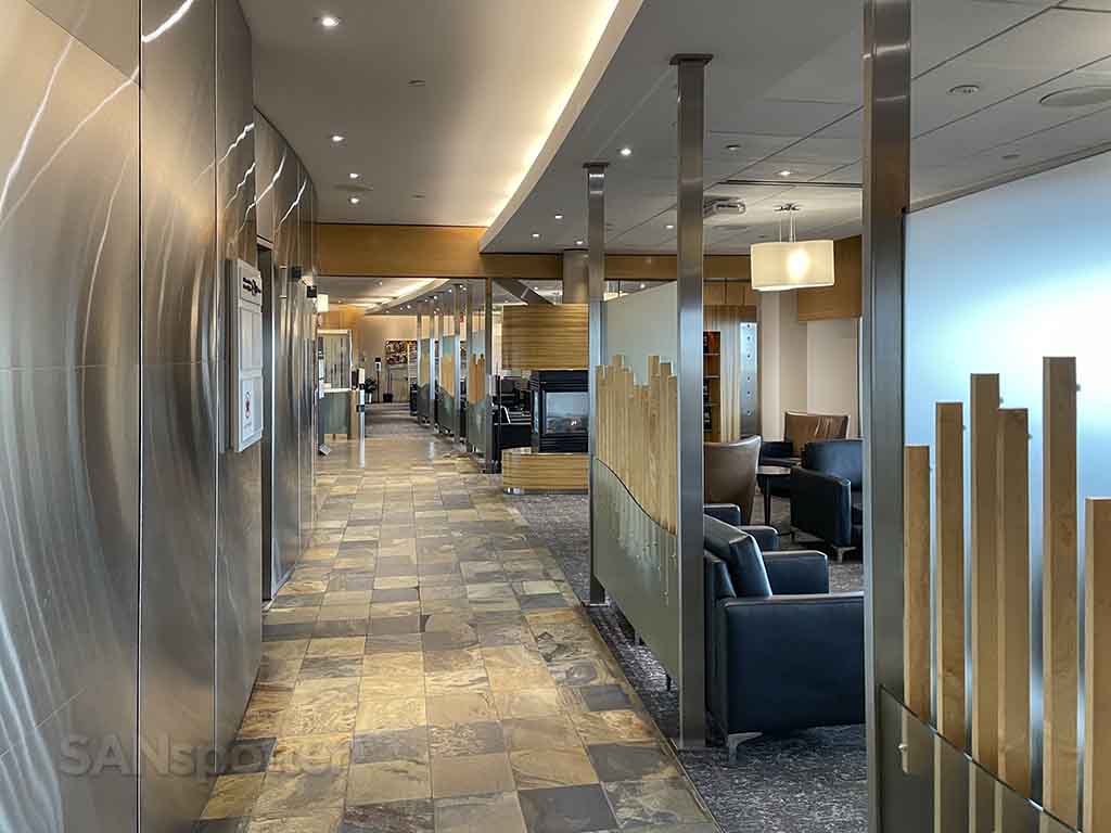 Edmonton air Canada lounge interior