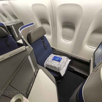 United 777-200 business class review: is it worth the upgrade?