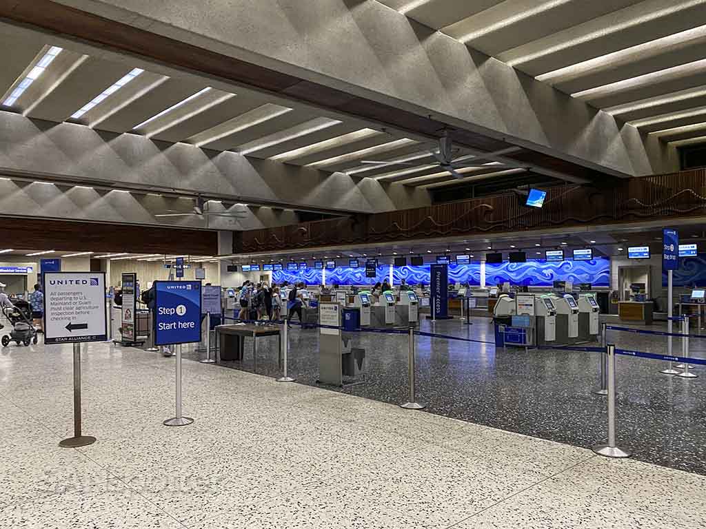 United airlines check in terminal G Honolulu airport 