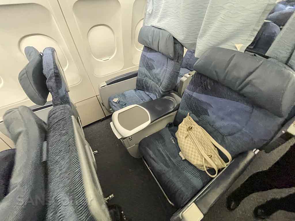 Air Canada A321 business class seats